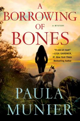 A Borrowing of Bones: A Mercy Carr Mystery - Munier, Paula