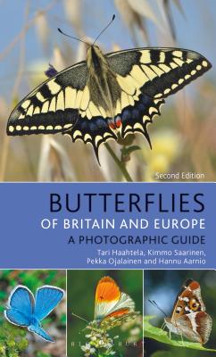 Butterflies of Britain and Europe: A Photographic Guide - Haahtela, Tari