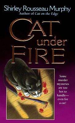 Cat Under Fire: A Joe Grey Mystery - Murphy, Shirley Rousseau