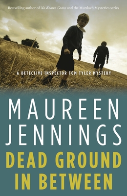 Dead Ground in Between - Jennings, Maureen