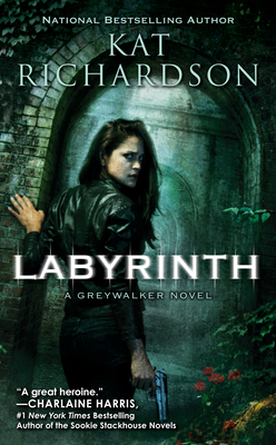 Labyrinth - Richardson, Kat