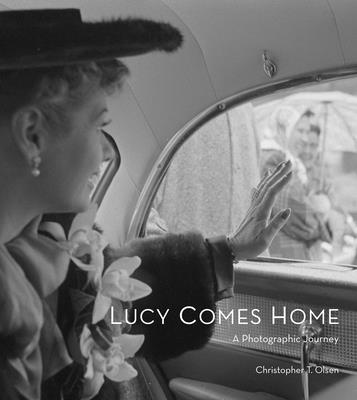 Lucy Comes Home - Olsen, Christopher