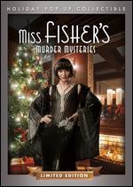 Miss Fisher's Murder Mysteries: Murder Under the Mistletoe [Holiday Pop-Up Collectible]