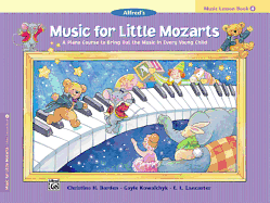 Music for Little Mozarts Music Lesson Book, Bk 4: A Piano Course to Bring Out the Music in Every Young Child