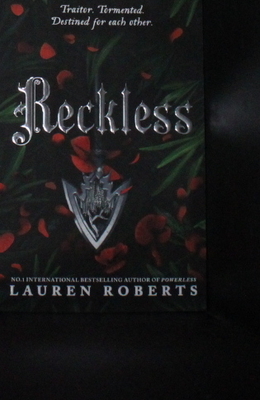 Reckless: TikTok Made Me Buy It! The epic romantasy series not to be missed - Roberts, Lauren