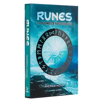 Runes: Deluxe Slipcase Edition - McKay, Andrew