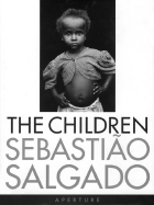 Sebasti&#xe3;o Salgado: The Children: Refugees and Migrants