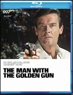 The Man with the Golden Gun [Blu-ray] - Guy Hamilton