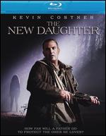 The New Daughter [Blu-ray] - Luis A. Berdejo